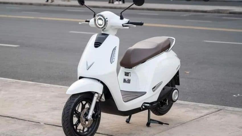 VinFast Evo đổi pin